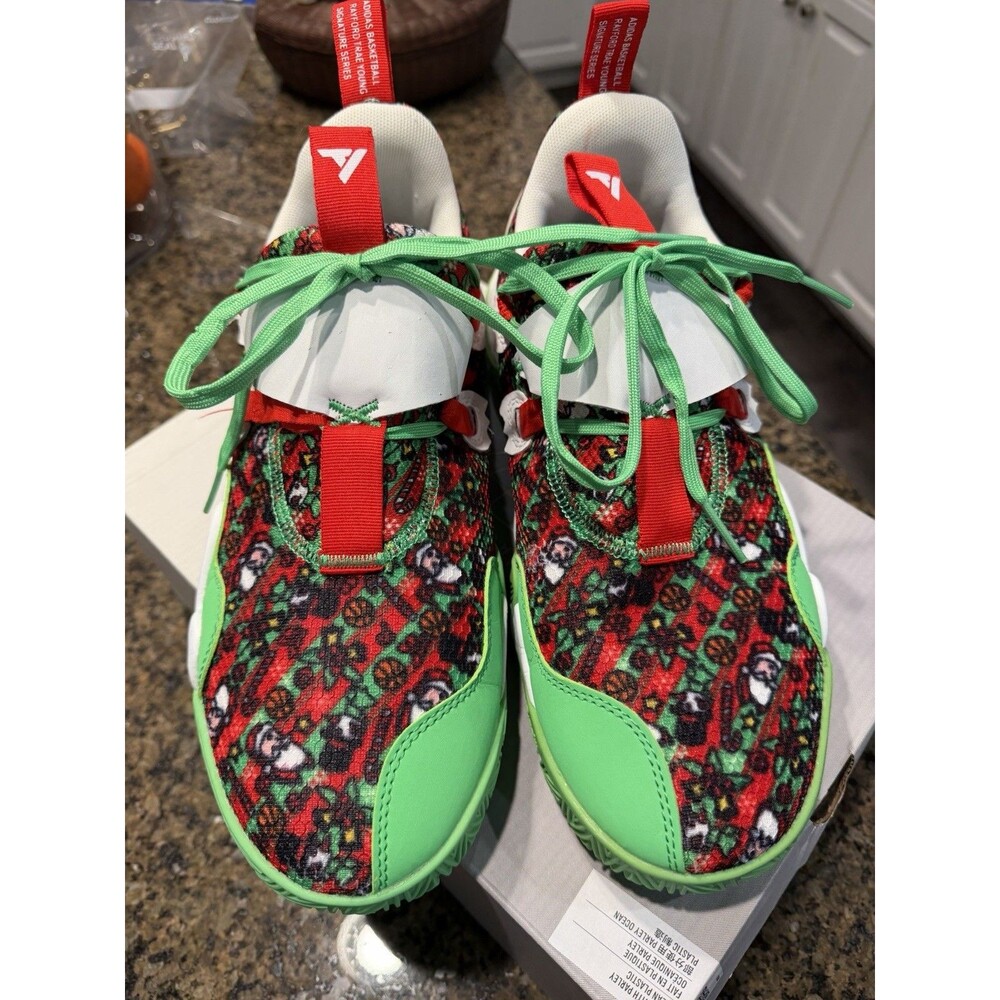 adidas Trae Young 1 "Christmas" Basketball Shoes GY0305 – Men's Size 10